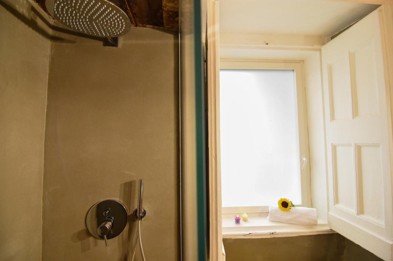 La Dimora Di Artemide B&B Napoli Bagian luar foto