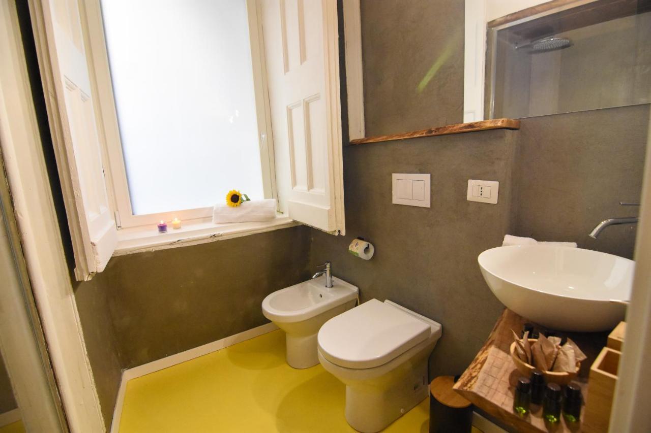 La Dimora Di Artemide B&B Napoli Bagian luar foto