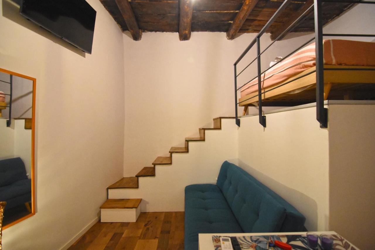 La Dimora Di Artemide B&B Napoli Bagian luar foto